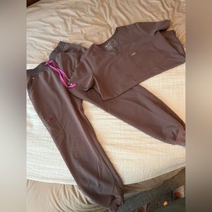 Figs High Waisted Smokey Taupe Set